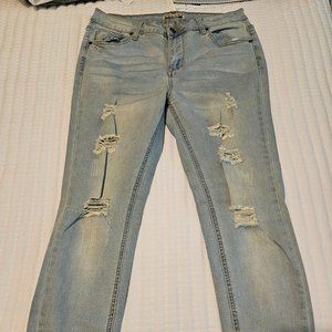 Encore Distressed Jeans